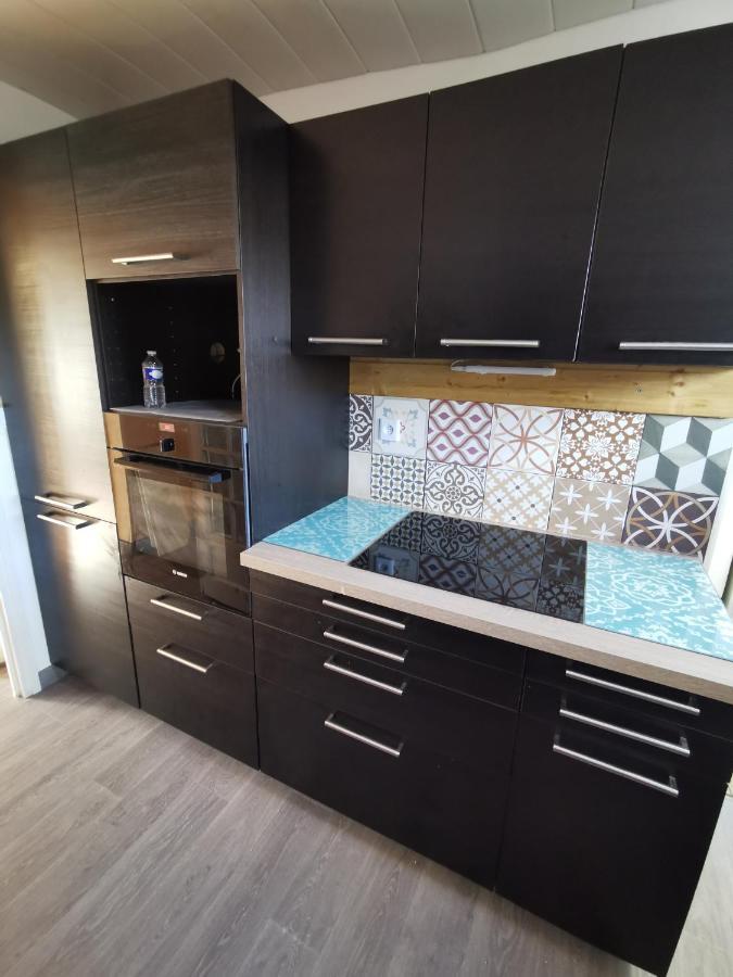 Chambre Privee Dans Appart Partage, Centre Ville, Avec Vue Sur Les Monuments Le Puy-en-Velay Exterior photo